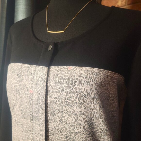 SKUNKFUNK Colorblock Black Upper/Gray w/Black Design Body Zip Front Dress - Sz 4 - Picture 3 of 15